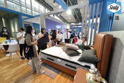 丝涟全新悦动馆惊艳亮相中国(广州)国际家具博览会，引领智能睡眠新潮流